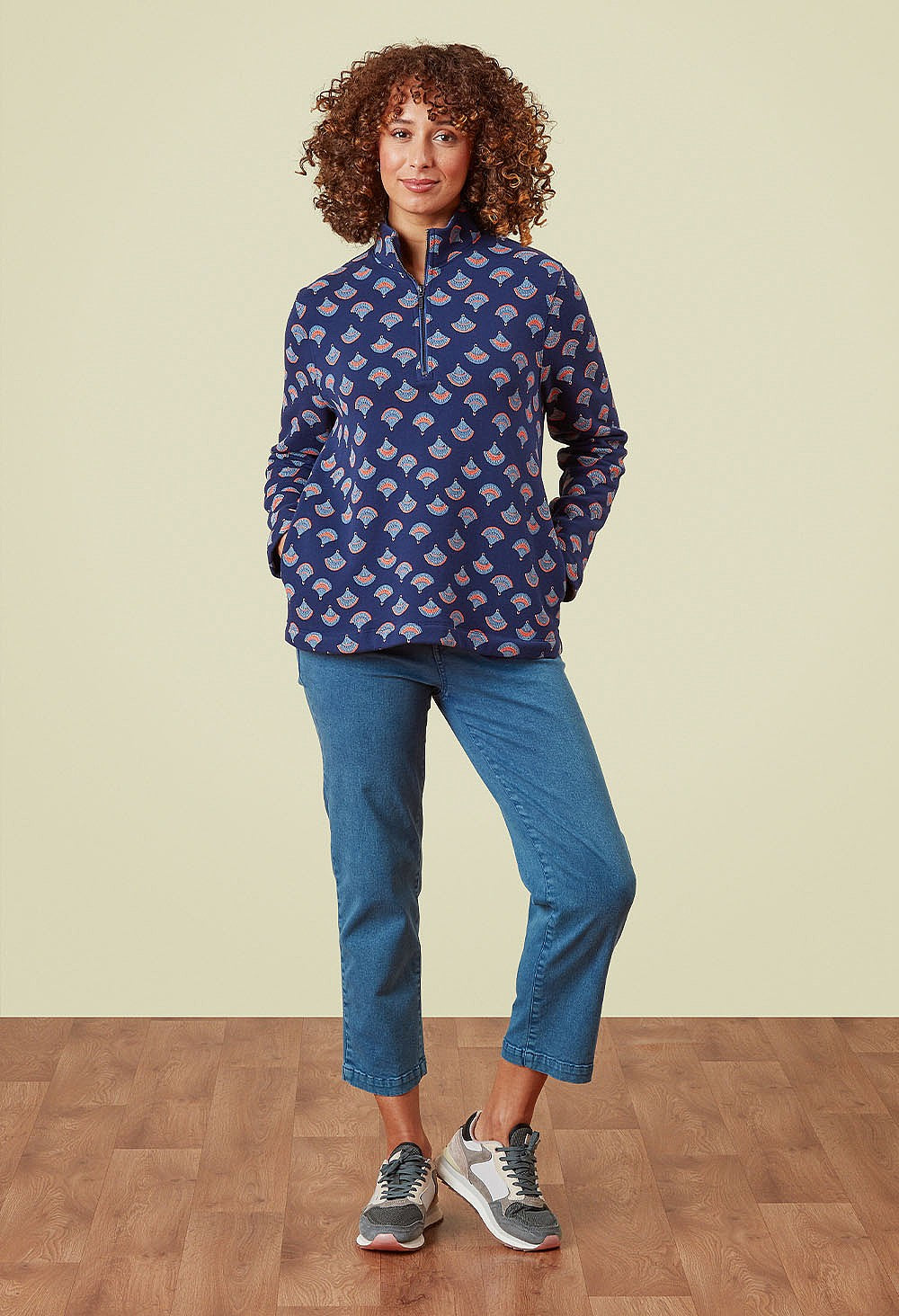 Nori Sweatshirt - Summer Fan